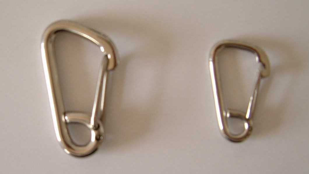 spring snap hook.jpg (22638 bytes)